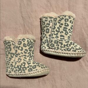 UGG Leopard Print Kids Boots - Gray and Cream